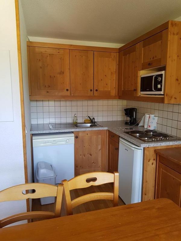 Les Petits Eterlous Appartement T3 36M2 A Puy St Vincent 1800 Alpes Du Sud 6 Personnes Parking Prive Couvert Puy-Saint-Vincent Extérieur photo